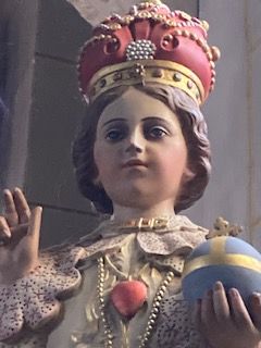 statue enfant jesus de prague